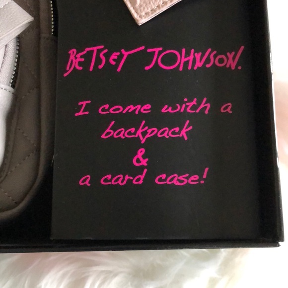 Betsey Johnson Dog Backpack ID/Card Case Box Set - Picture 11 of 11